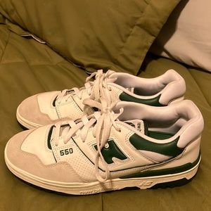 New balance 550s white and green used